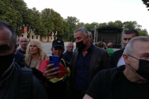 Milo Đukanović stigao na Cetinje: Došao da podrži komite