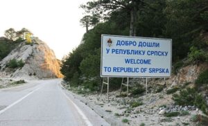 Ćorić uvjerava: Table “Dobro došli u Republiku Srpsku” neće biti uklonjene
