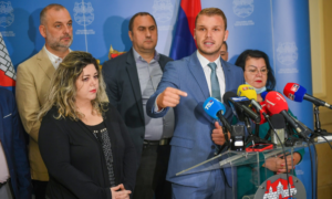 Nema sjednice, Stanivuković pozvao na proteste: Vrijeme da opozicija pokaže jedinstvo