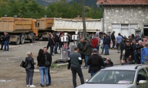 Situacija i dalje napeta: Srbi sa Kosova i Metohije protestuju deveti dan