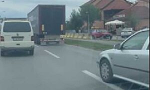 Vozači, oprezno i strpljivo! Zbog kvara kamiona – gužva na Istočnom tranzitu u Banjaluci VIDEO