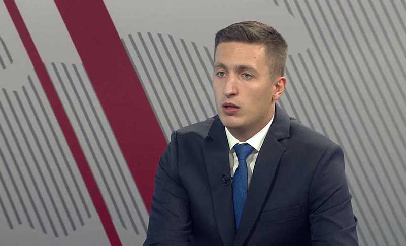 Ilić uoči banjalučke skupštine: Problemi se rješavaju za stolom, ne protestima VIDEO