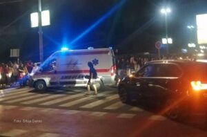 Haos na Novom Beogradu: Automobil ‘pokosio’ djevojku