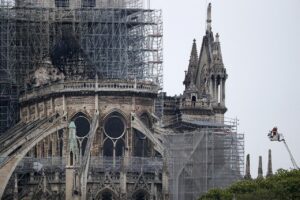 Nakon što je teško oštećena u požaru: Evo kada će čuvena katedrala biti otvorena za posjetioce