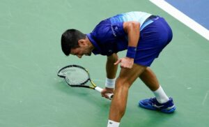 “Na teret” mu stavljeno nesportsko ponašanje: Novak Đoković kažnjen sa 5.000 dolara