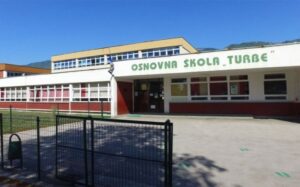 Mještani ogorčeni nakon smrti djeteta: Traže smjenu direktorice škole i ministra obrazovanja