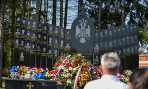 Odata počast poginulim borcima sa područja Piskavice i Lazareva: Ugradili život u temelje Srpske