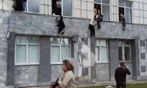 Pucnjava na ruskom univerzitetu: Studenti iskaču kroz prozor VIDEO