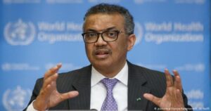 Tedros se oglasio povodom širenja novog soja korone: Pozivam na razumne i proporcionalne mjere