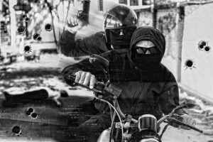Sačekuša u centru grada: Napadači na motociklu ubili novinara