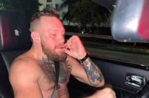 McGregor objavio fotografiju s džointom pa poručio: Bogatiji sam od cijelog UFC-a