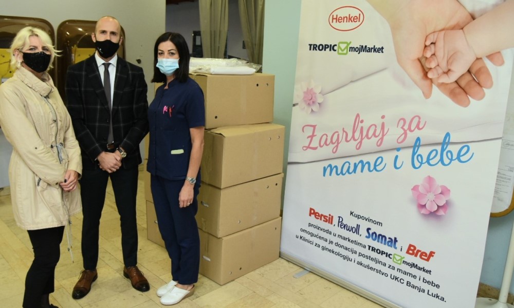 Henkel i trgovački lanac Tropic i mojMarket donirali posteljine za porodilje i bebe iz UKC Banja Luka