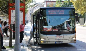 Glavna tema gradski prevoz: Stanivuković pozvao stranačka rukovodstva na sastanak