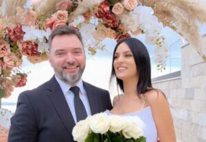 Stao na ludi kamen po treći put: Staša Košarac se oženio FOTO
