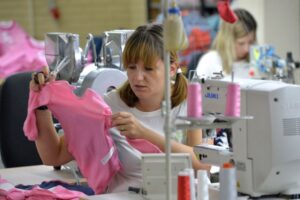 Tekstilci u Srpskoj posluju na ivici: Poskupljenje sirovine diže cijene proizvoda