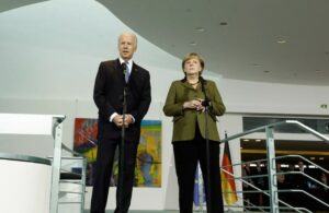 Bajden rekao Merkelovoj: Njemačka da ispuni sve što je obećala Ukrajini oko ruskog gasa