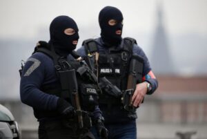 Uhapšeno 12 lica: Racije protiv sajber kriminala u Ukrajini i Švajcarskoj