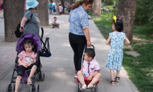 Slijedi kazna: Kina će regulisti kažnjavanje roditelja zbog lošeg ponašanja njihove djece
