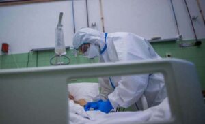 Sa koronom “nema šale”! Zaraženi pacijent pobjegao iz bolnice, dan kasnije nađen mrtav u stanu