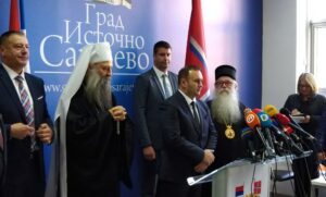 Ćosić o dolasku patrijarha Porfirija: Građani Istočnog Sarajeva danas su dočekali najdražeg gosta