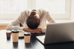 Simptomi, posljedice i prevencija: Evo kako prepoznati i spriječiti “izgaranje na poslu”
