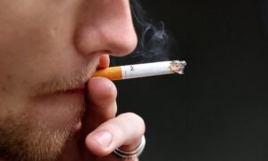 “STOP” pušenju: Generacije rođene nakon 2008. godine neće moći da kupe cigarete