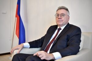 “O Oružanim snagama se mora razgovarati u BiH”: Ruski ambasador smatra da je prošlo vrijeme OHR-a