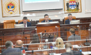 Dio odbornika tražio da se zasjedanje banjalučkog parlamenta održi danas – Ilić rekao “NE”