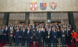 Čubrilović u Novom Sadu: Uspješna saradnja parlamenata Srpske i Vojvodine