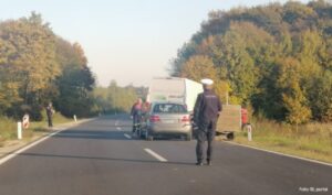Lančani sudar na putu Banjaluka-Prijedor: Policija i Hitna pomoć na mjestu nesreće FOTO