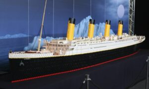 Legov vrhunac: Stigla replika svojevremeno najvećeg putničkog broda na svijetu VIDEO