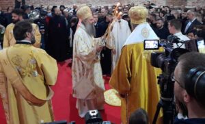 Značajan datum! Vladika Jefrem uz patrijarha: Manastir Miloševac vaskrsava na čudesan način