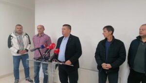 Vučurević istupio iz PDP-a i optužio Borenovića i Crnatka: Manipulišu članstvom i vrše malverzacije