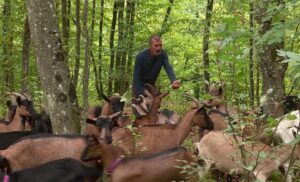 “Bog, koza pa doktor”: Zoran ima dvije dijagnoze, a nijednu terapiju – ovo je razlog VIDEO