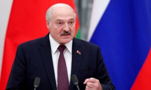 Lukašenko tvrdi da Zapad nije odustao od svojih planova: Ukrajina nam predlaže pakt o nenapadanju