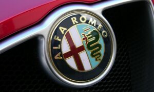 Novitet za kraj mjeseca: Alfa Romeo najavio novi sportski automobil VIDEO
