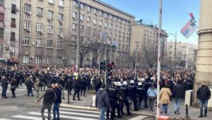 Blokada uprkos apelu MUP-a: Saobraćaj u Beogradu normalizovan nakon “kratkotrajne drame”
