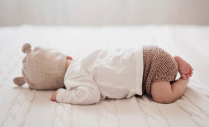 Mnoge roditelje zanima – naučnici odgovaraju: Šta bebe sanjaju dok spavaju?