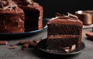 Nema boljeg slatkiša od čokoladne torte: Napravite je od pet sastojaka
