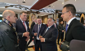 Dodik i Orban na radnom ručku u Klašnicama: Počeo sastanak delagacija Srpske i Mađarske