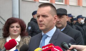 Lukač potvrdio: Uhapšen i pripadnik MUP-a, biće ih još