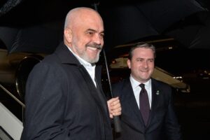 Dočekao ga ministar Selaković: Edi Rama stigao u Beograd, sutra sastanak sa Vučićem