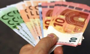 Najveća inflacija od 1975. godine: Poskupljenja u Austriji koštaju svako domaćinstvo 3.042 evra godišnje