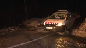 Zbog poplava i klizišta: Obustava saobraćaja na pravcu Sarajevo-Foča