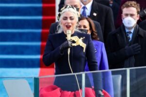 Osjećala sam neopisiv strah: Lejdi Gaga na Bajdenovoj inauguraciji nosila haljinu otpornu na metke