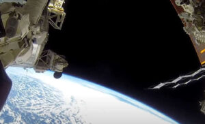 Manevrom spriječen haos: Međunarodna svemirska stanica izbjegla sudar sa krhotinama