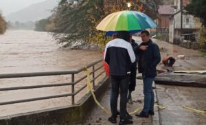 Poplave prave haos: Rijeka Neretva se izlila iz korita, saobraćaj u prekidu