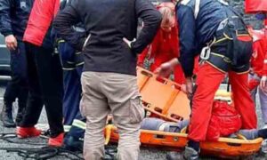Majka poginula, dijete (13) povrijeđeno: “Opel” sletio u korito Morače sa tročlanom porodicom