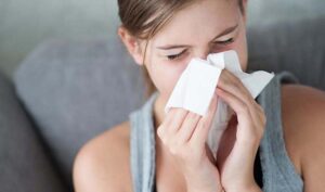 Slični simptomi! Koja je razlika između prehlade i alergije