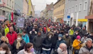 U Austriji održani protesti protiv korona mjera